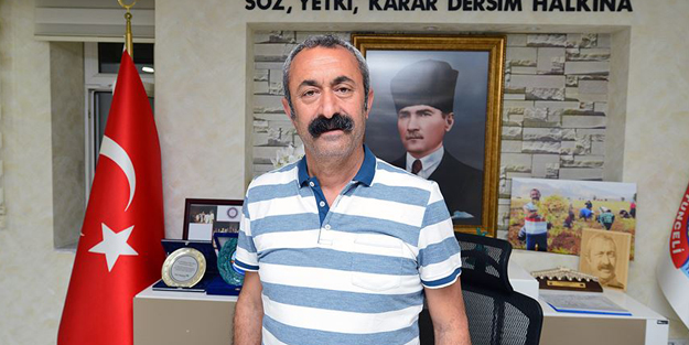 Sadece elektrik değil! 'Kaçakçı’ Komünist Başkandan bir itiraf daha