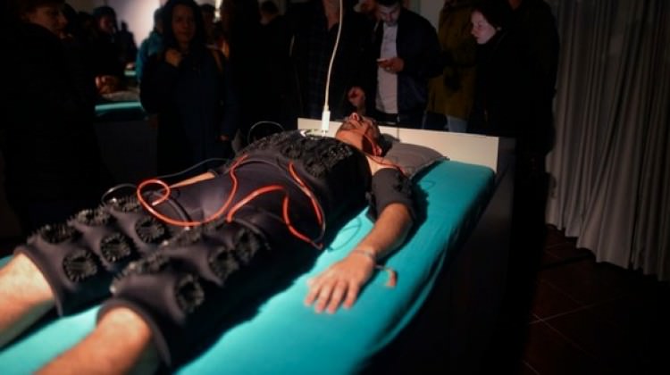 Sadece yatıyorlar... Saniye saniye zengin oluyor