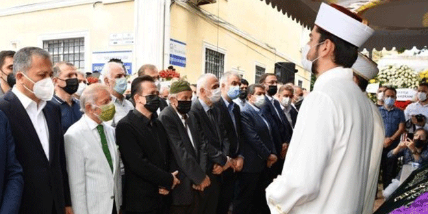 Şadi Yazıcı'nın annesi son yolculuğuna uğurlandı
