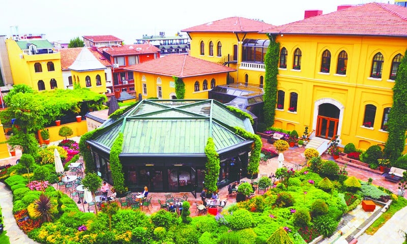 Şadırvana meyhane zulmüne son verilsin