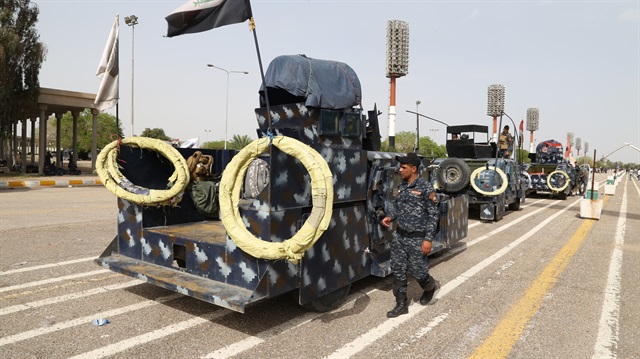 Sadr yanlılarının gösterilerine polis engeli