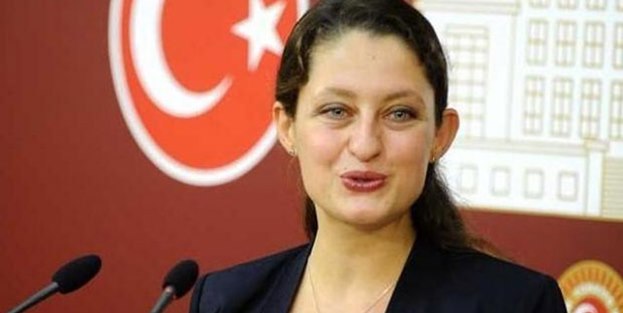 Şafak Pavey'den skandal hata