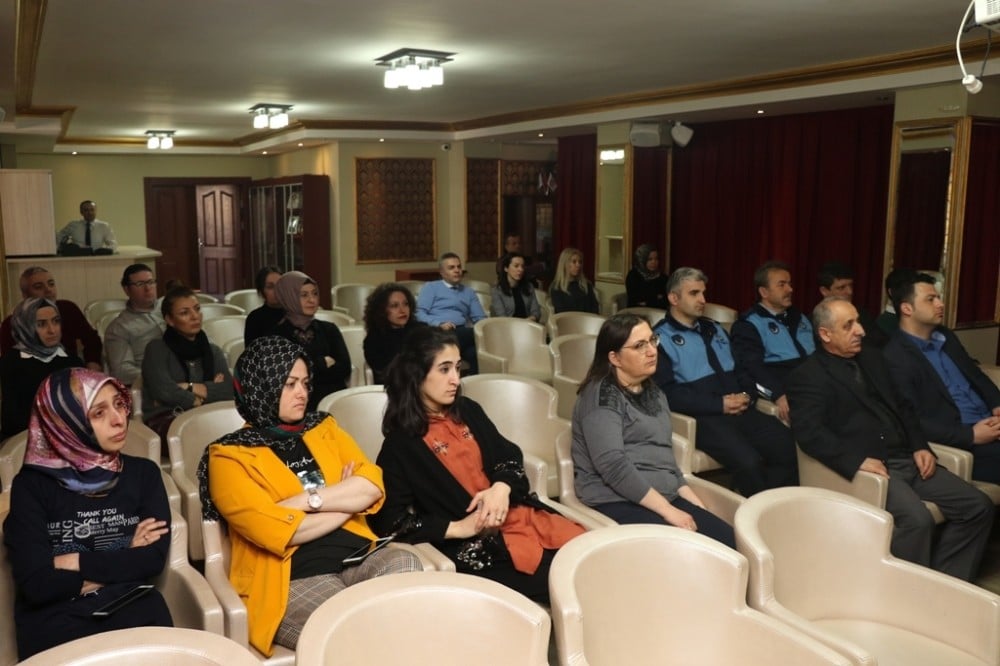 Safranbolu’da belediye personeline deprem eğitimi 