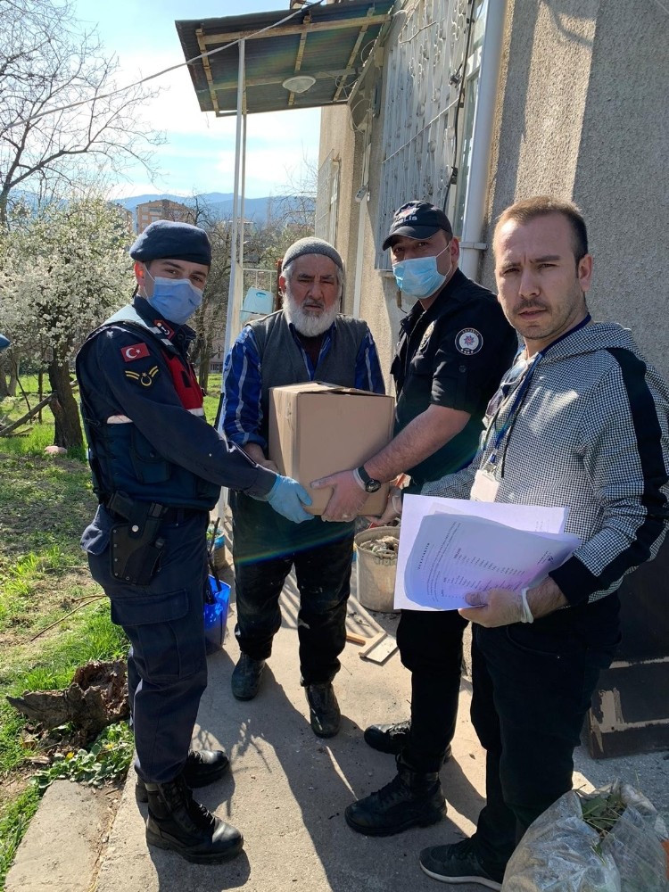 Safranbolu’da yaşlıların ihtiyaçları karşılanmaya başlandı 