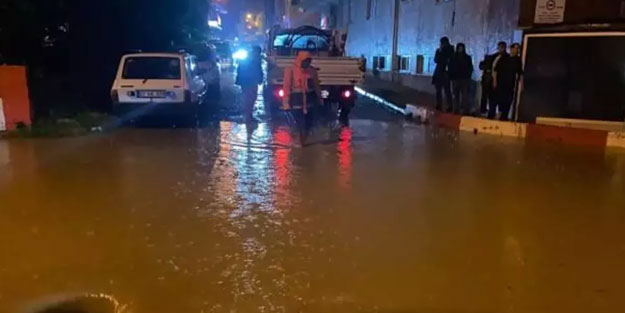 Sağanak nedeniyle eğitime ara