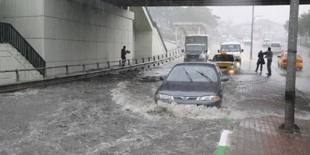 Sağanak, sel, hortum... 'Neler oluyor' sorusuna Şen'den çarpıcı yanıt!