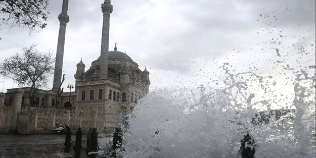 Sağanak ve fırtına çok sert vuracak! 36 ile sarı ve turuncu kodlu uyarı