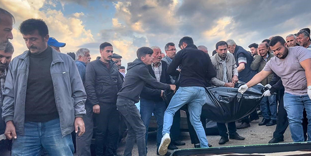 Sağanak yağıştan kaçarken yıldırıma yakalandılar! 2 ölü 1 yaralı