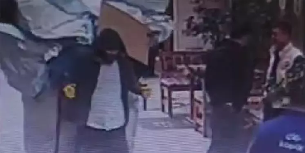 Sağır ve dilsizi darbedip bacağını kırdı!