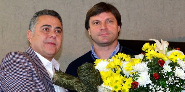 Sağlam’dan basın toplantılı veda