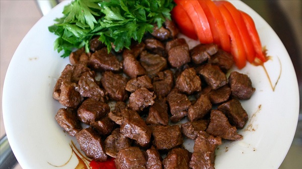 Sağlığınız için ihmal etmeyin! Kurban bayramında aklınızdan çıkarmamanız gereken 11 husus