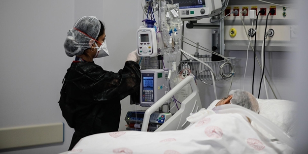 Sağlık alanında müthiş adım! Robot hemşire dönemi başlıyor