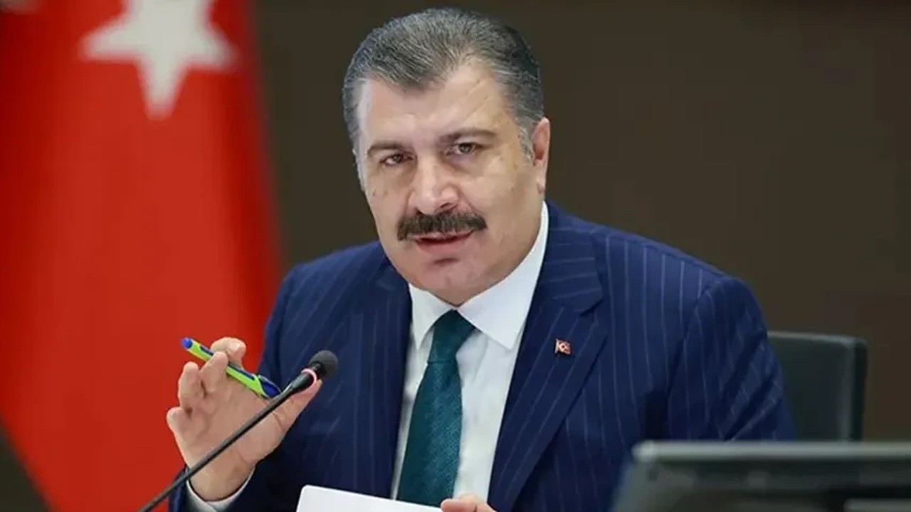 Sağlık Bakanı Fahrettin Koca tüm Türkiye’ye duyurdu! O uygulama resmen kaldırılıyor! Tarih belli oldu