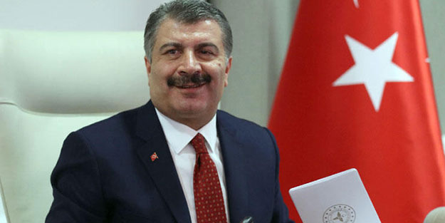 Sağlık Bakanı Fahrettin Koca’dan gece vakti Ramazan Bayramı paylaşımı: Her zamankinden yakınız