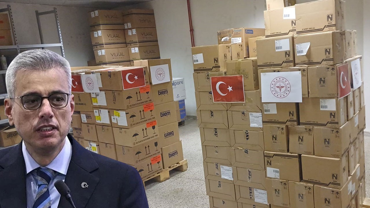 Sağlık Bakanı Memişoğlu: Tıbbi malzeme ve cihaz yüklü tırlarımız İran'a doğru yola çıktı