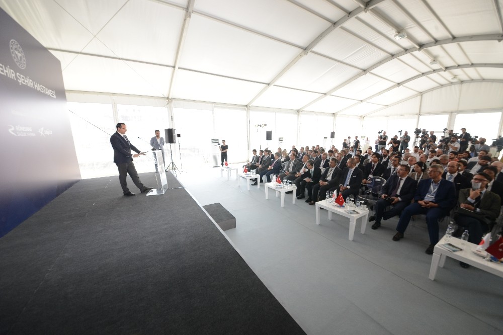 Sağlık Bakanlığı yetkilileri, Başakşehir Şehir Hastanesi’nde incelemelerde bulundu 