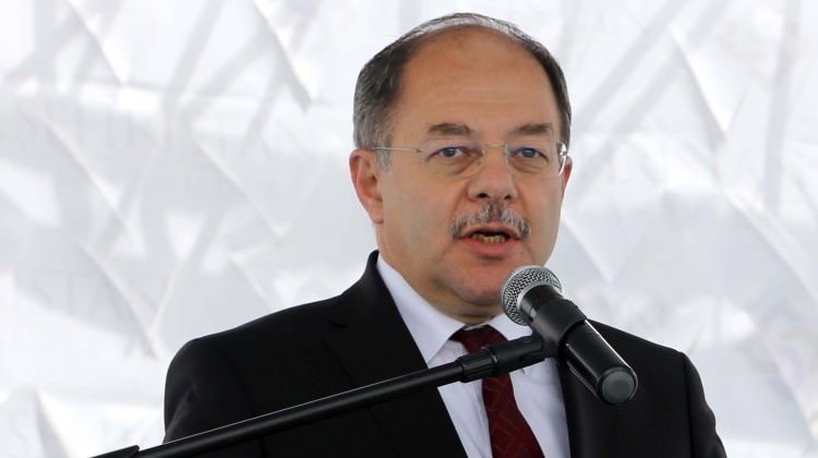 Sağlık Bakanlığı'nda 6 bin kişi işten çıkarıldı