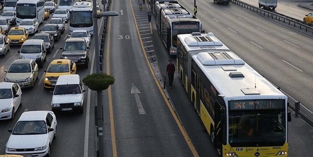 Sağlık çalışanları için flaş karar