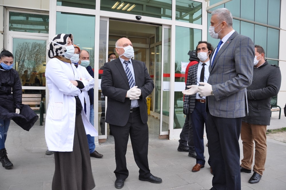 Sağlık çalışanlarına teşekkür ve destek ziyareti 