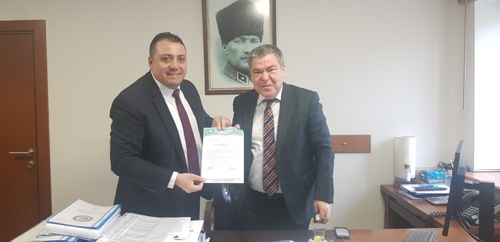 Sağlık çalışanlarına ücretsiz servis ve toplum taşıma talebi 