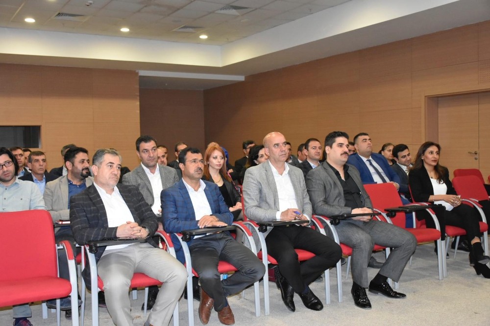 Sağlık personeline iletişim eğitimi 