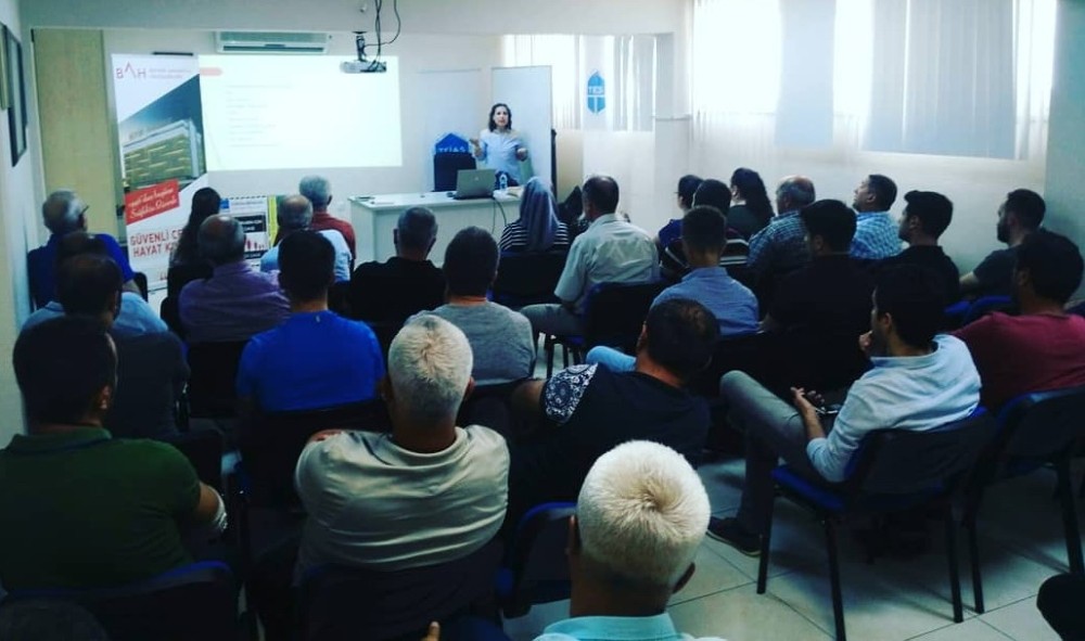 “Sağlık Seminerleri” geniş yelpazede devam ediyor 