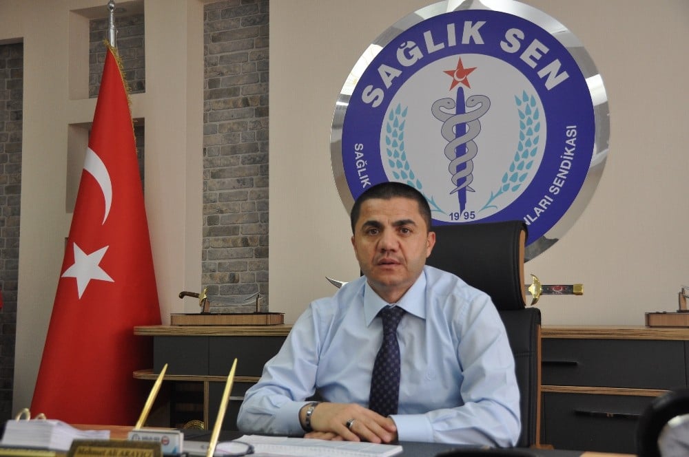 Sağlık-Sen şiddet yasasından memnun 