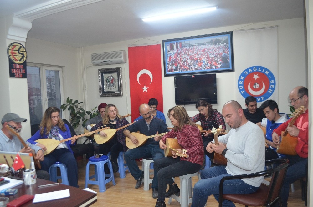 Sağlıkçılar sazı ele aldılar 