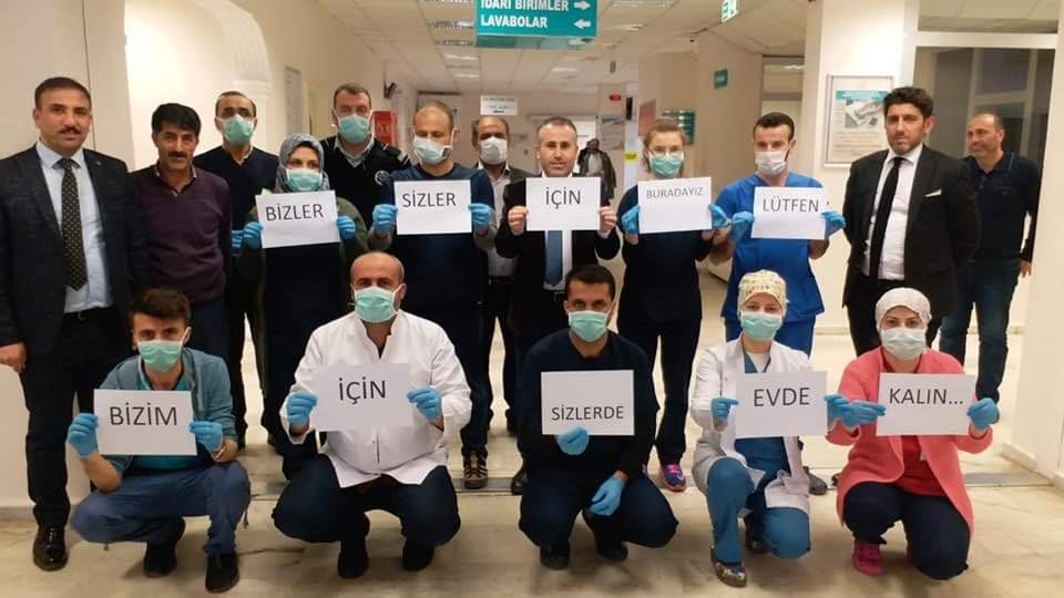 Sağlıkçılardan korona virüsüne karşı çağrı 
