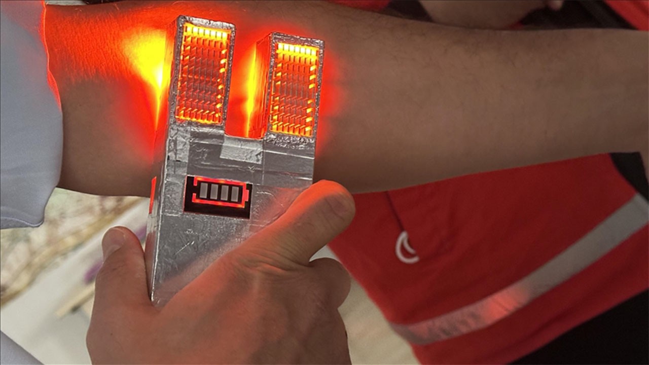 Sağlıkçıların işini kolaylaştıracak Fizik öğretmeninden ‘Damar Bulucu’