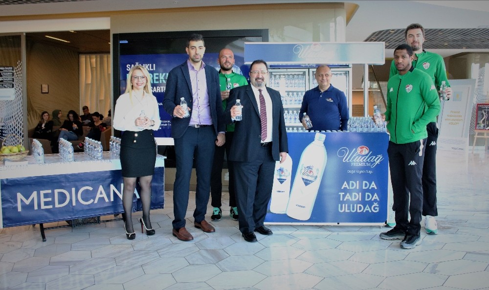 Sağlıklı böbrekler için su şart 