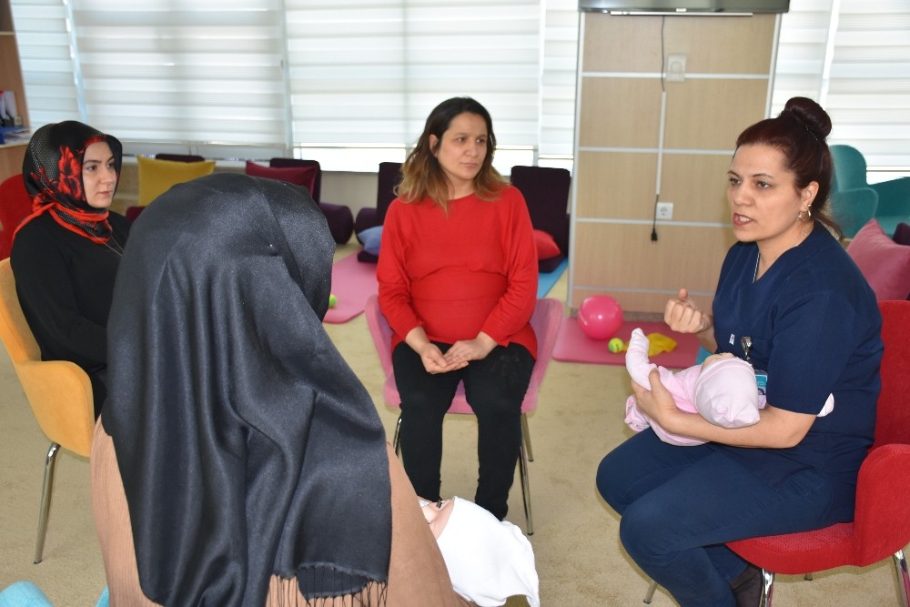 Sağlıklı doğum için anne adaylarına eğitim 