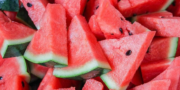 Sağlıklı ve güçlü saçların formülü karpuzda