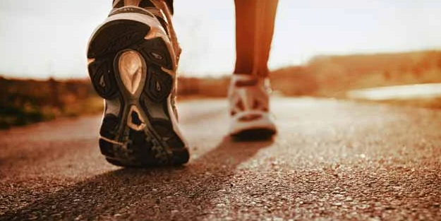 Sağlıklı yaşamın ilk şartı yürüyüş! 16 yaş gençleştiriyor