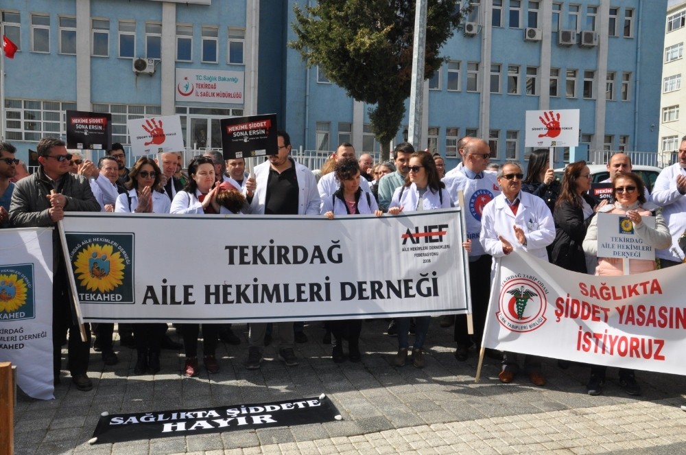 Sağlıkta şiddete bir kınama da Tekirdağ’dan 