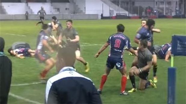 Sahayı ringe çevirdiler