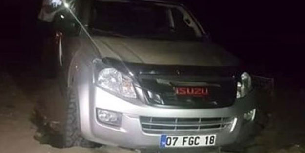 Sahilde drift attı, 10 yuvaya zarar verdi! Arkasına bakmadan kaçtı