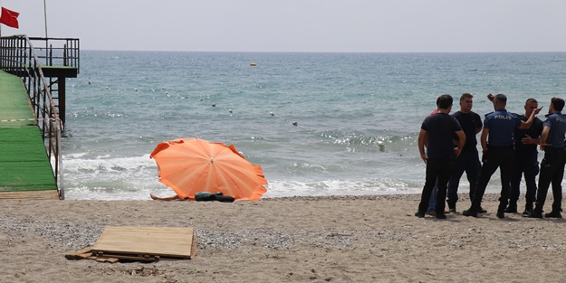 Sahilde kadın cesedi bulundu