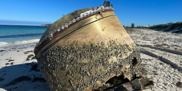 Sahile vuran nesne insanların aklını aldı! Ne olduğu çözülemedi