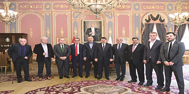 Şahin: Batı'nın makyajı döküldü
