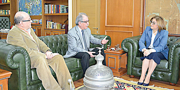 Şahin: Sosyal belediyecilik anlayışıyla çalışıyoruz