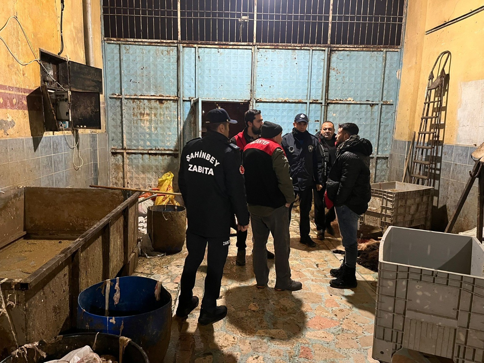 Şahinbey Belediyesi halk sağlığı için denetimlerini aralıksız sürdürüyor