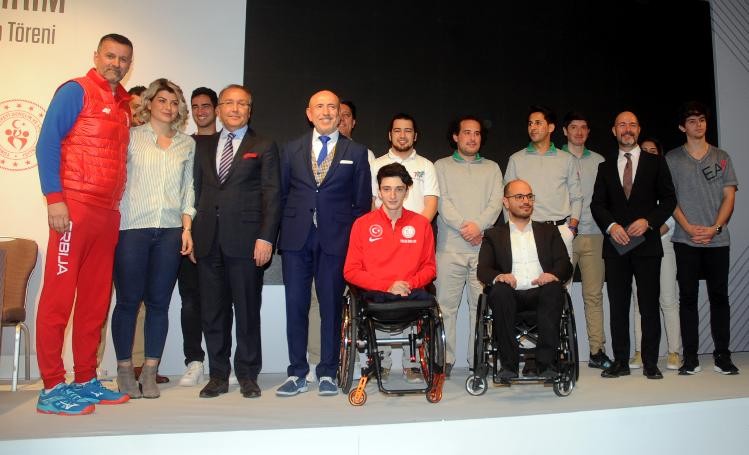 Tenise 50 milyon dolarlık yatırım