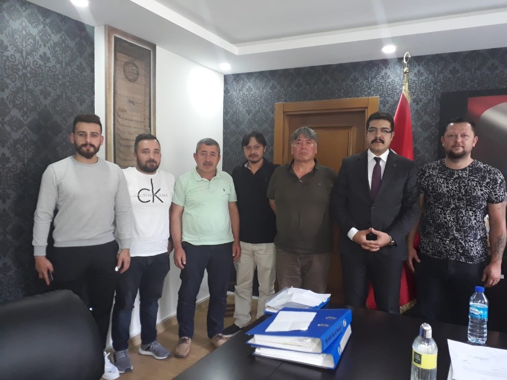 Sahipsiz kalan takıma gençler sahip çıktı 