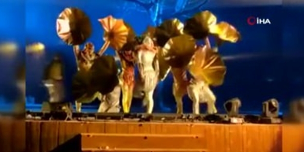 Sahnedeki dansçıları bıçakladı, idama mahkum edildi!