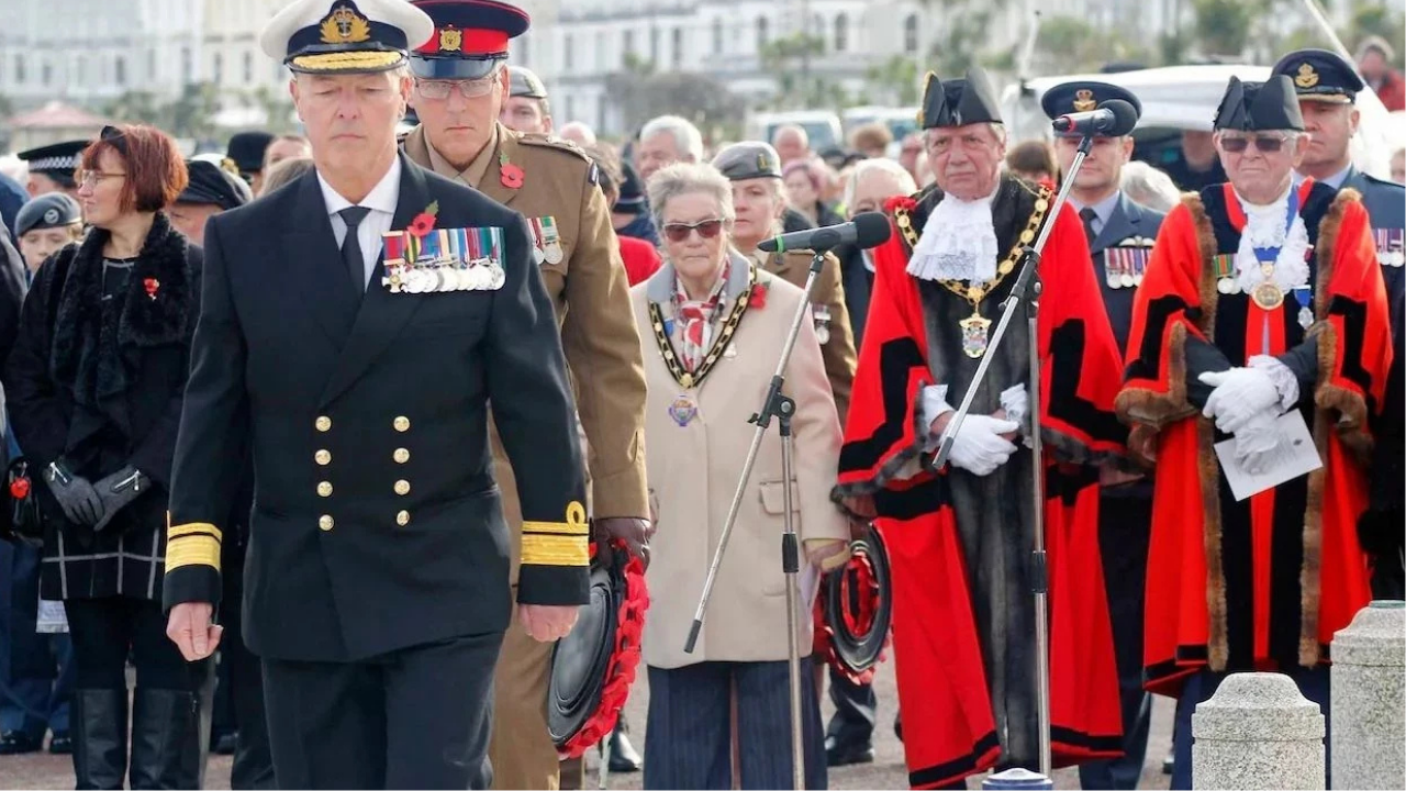 Sahte amiral skandalı: Ortalık karıştı!