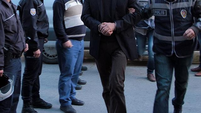 Sahte arkadaşlık sitesi kurarak dolandırıcılık yapan çete çökertildi