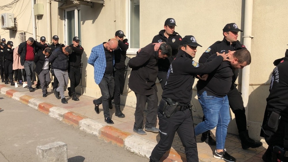 Sahte dövizle dolandırıcılığa 10 tutuklama 