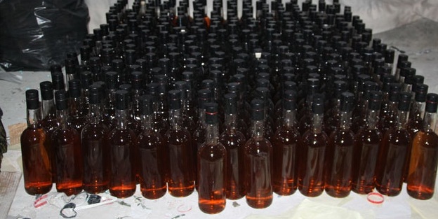 Sahte içki 17 can aldı