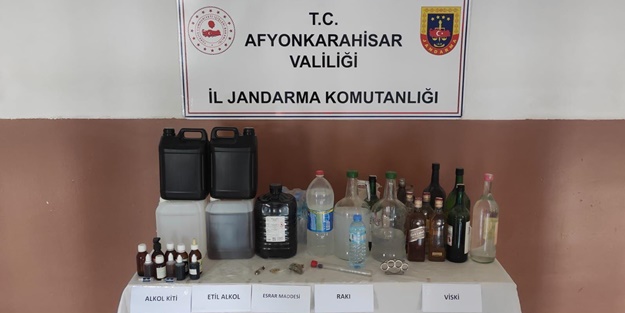Sahte içki üreten 2 kişi gözaltına alındı